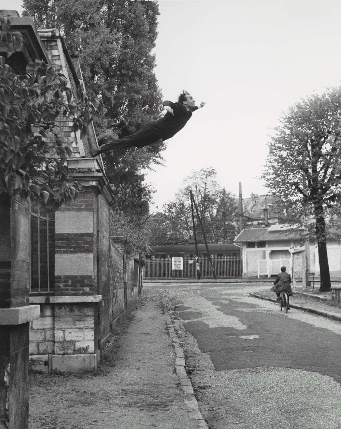Yves Klein_Jump into the void.jpg