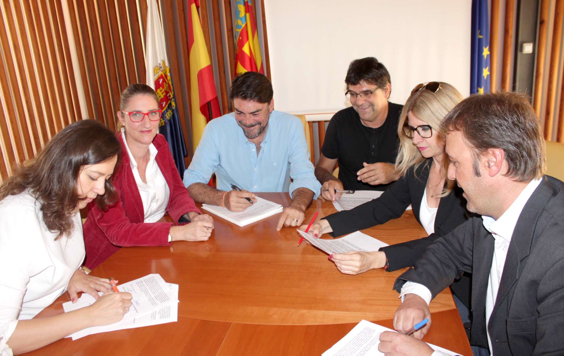 Declaración Institucional depósitos Portavoces políticos Alicante Pleno (1)