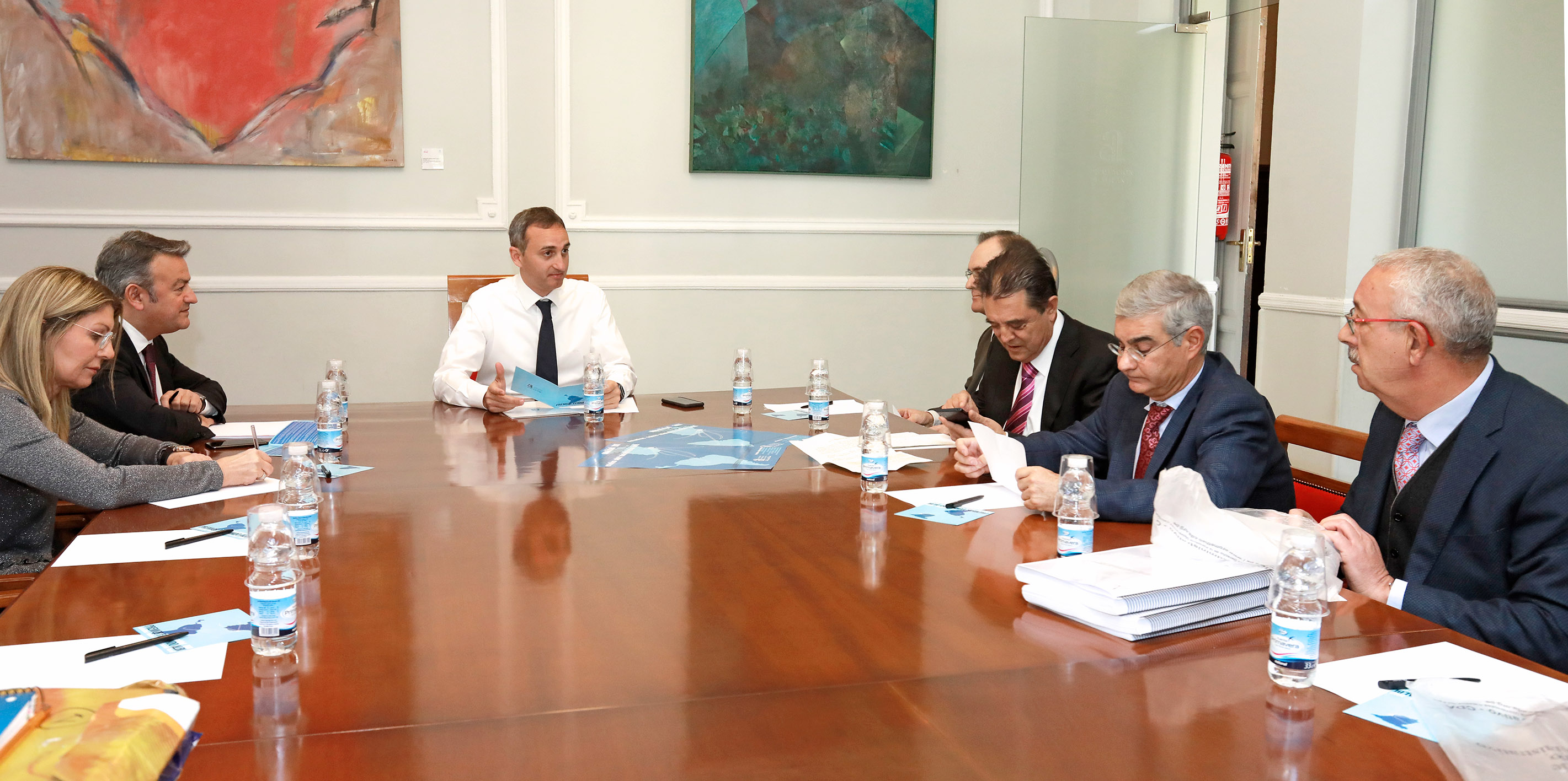 012918 Presidente preside la reunión de los Premios Fernando Albi prensa 1