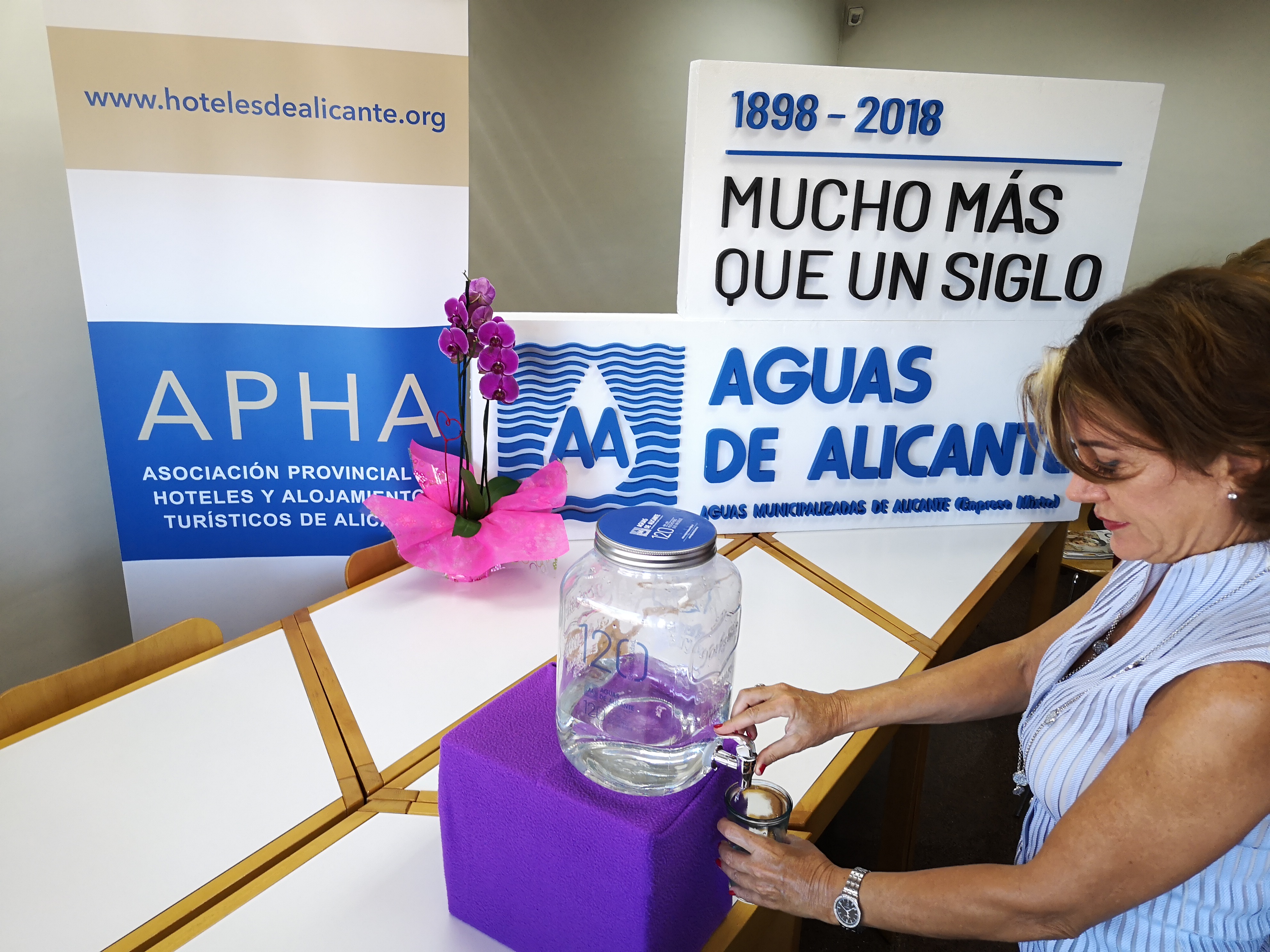Aguas de Alicante.jpg