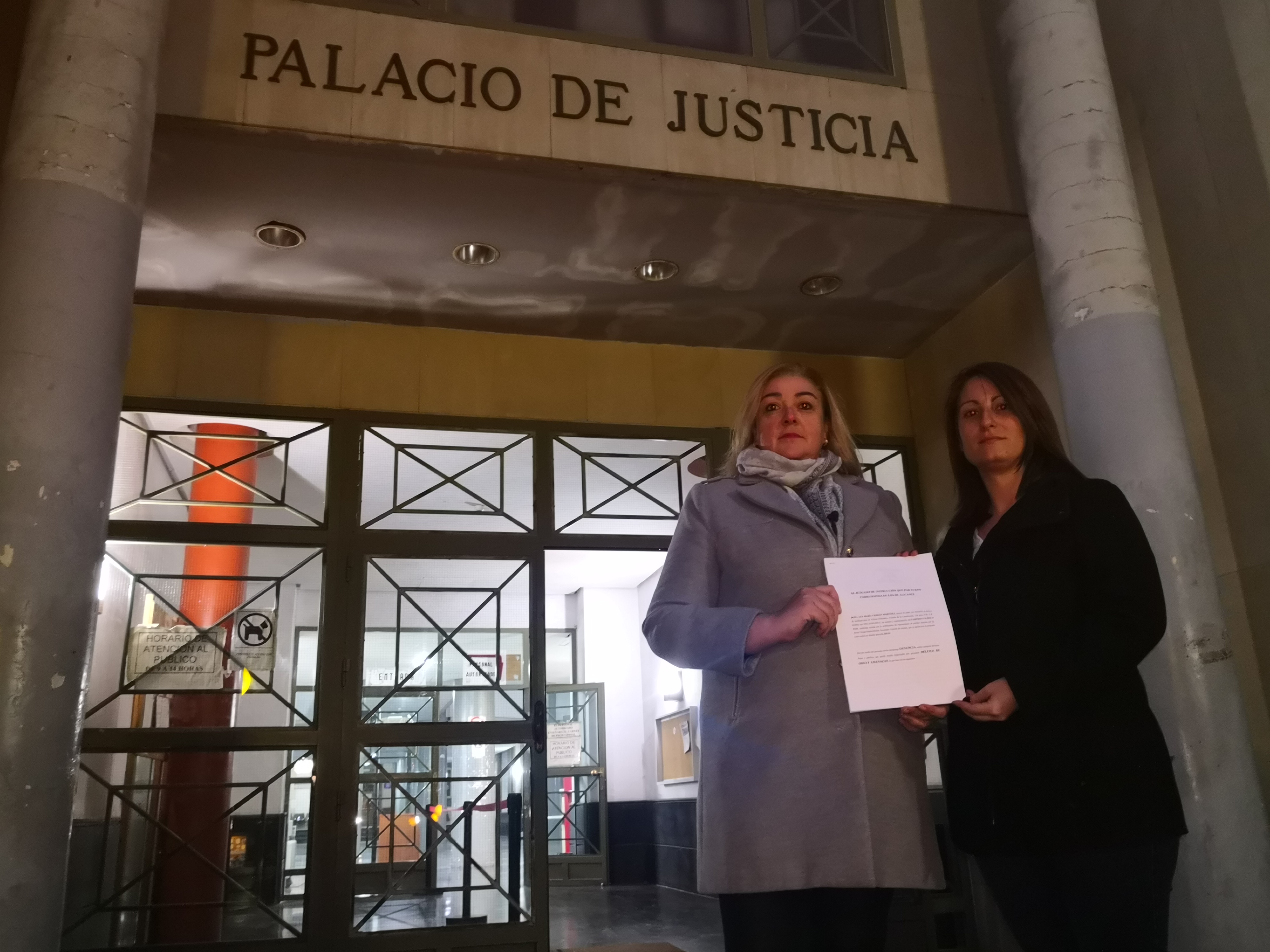 Ana Mª Cerdá VOX Alicante (2).jpg